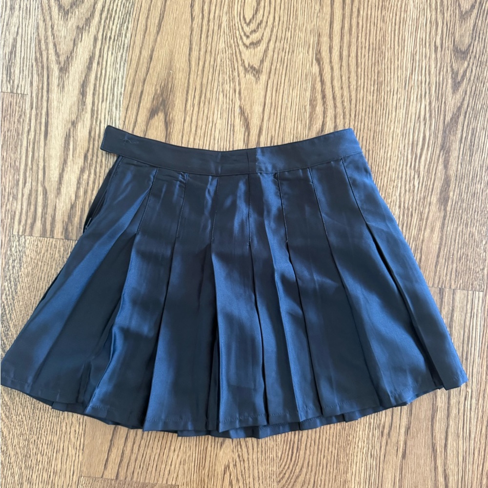 Katiej nyc tween black heather skirt. Zips. Size kids xl